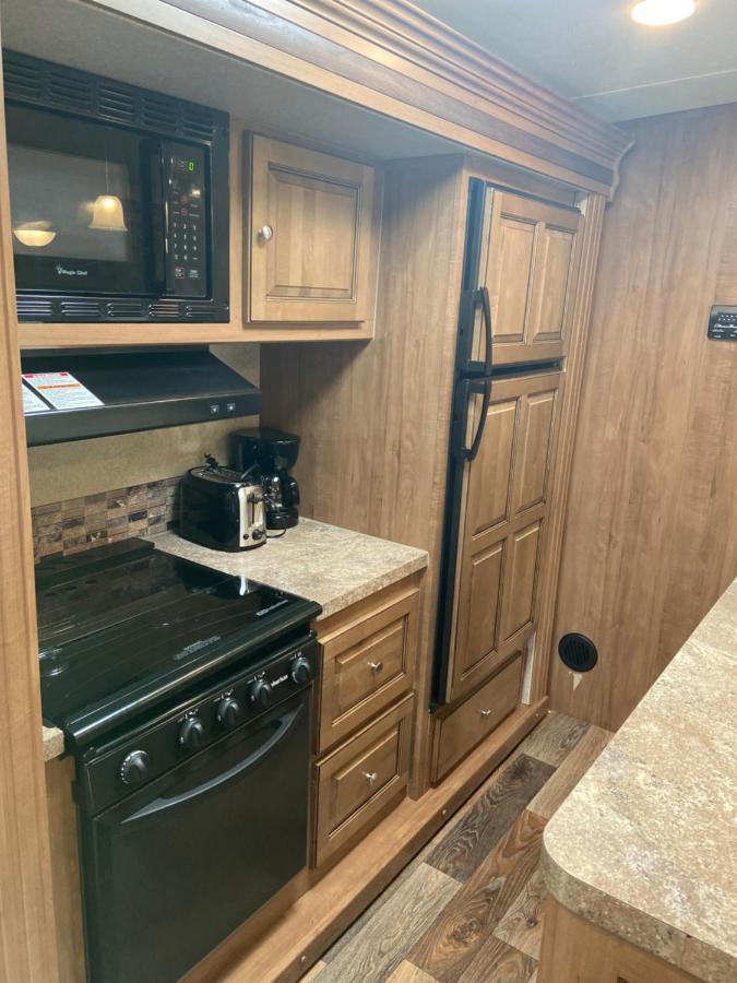 Cozy Camper - Free Parking Hotell Miami Exteriör bild