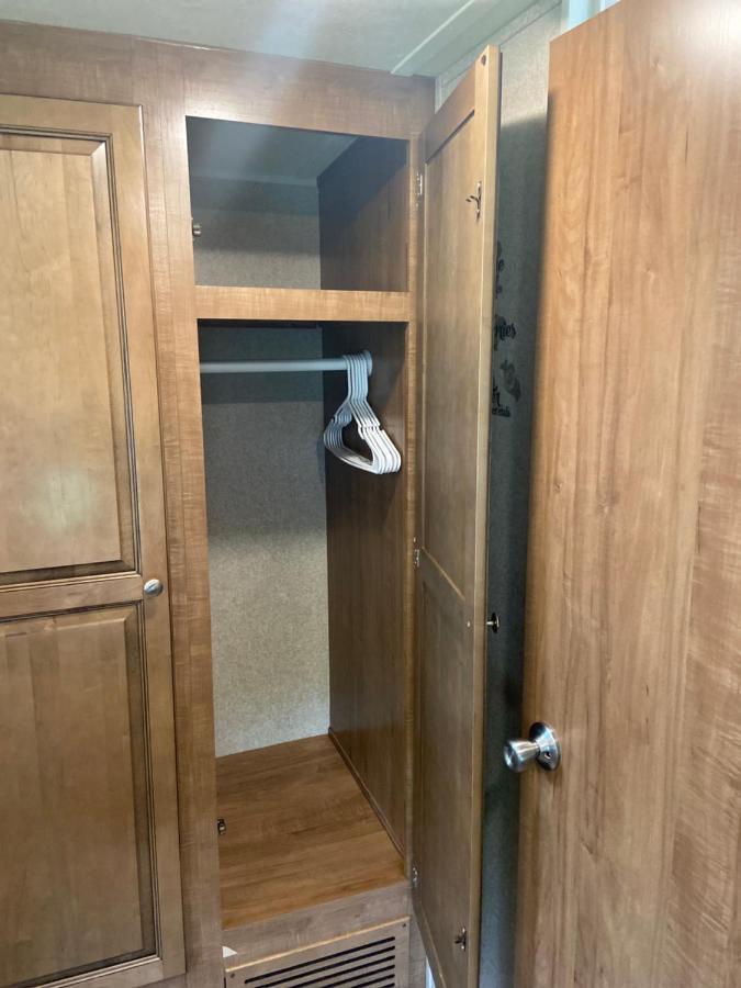 Cozy Camper - Free Parking Hotell Miami Exteriör bild