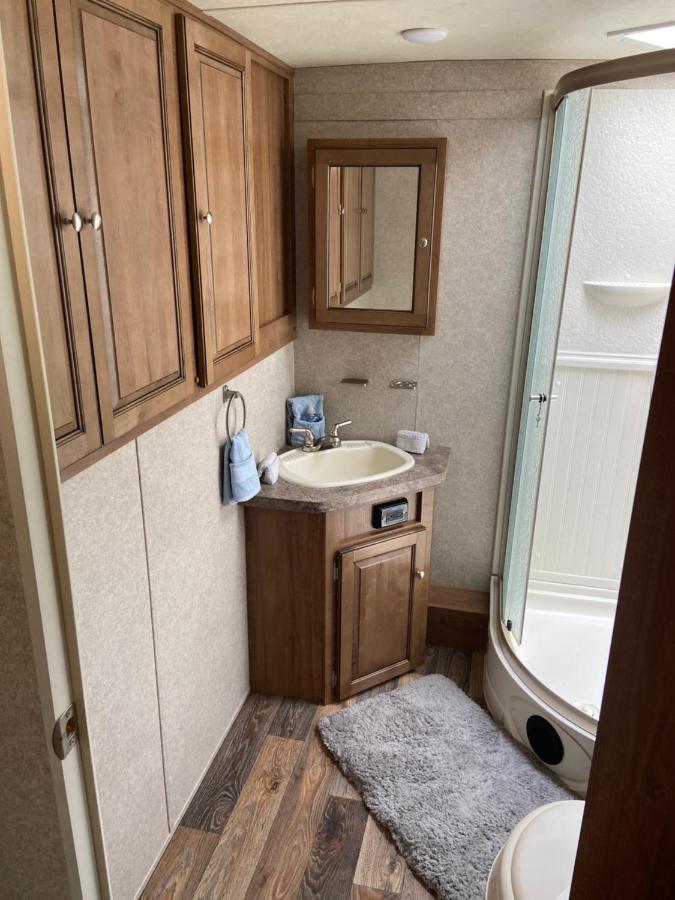 Cozy Camper - Free Parking Hotell Miami Exteriör bild